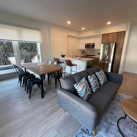 Chic Urban Retreat In Heart Of La, Steps From Attractions! Hotel Лос Анджелис Екстериор снимка