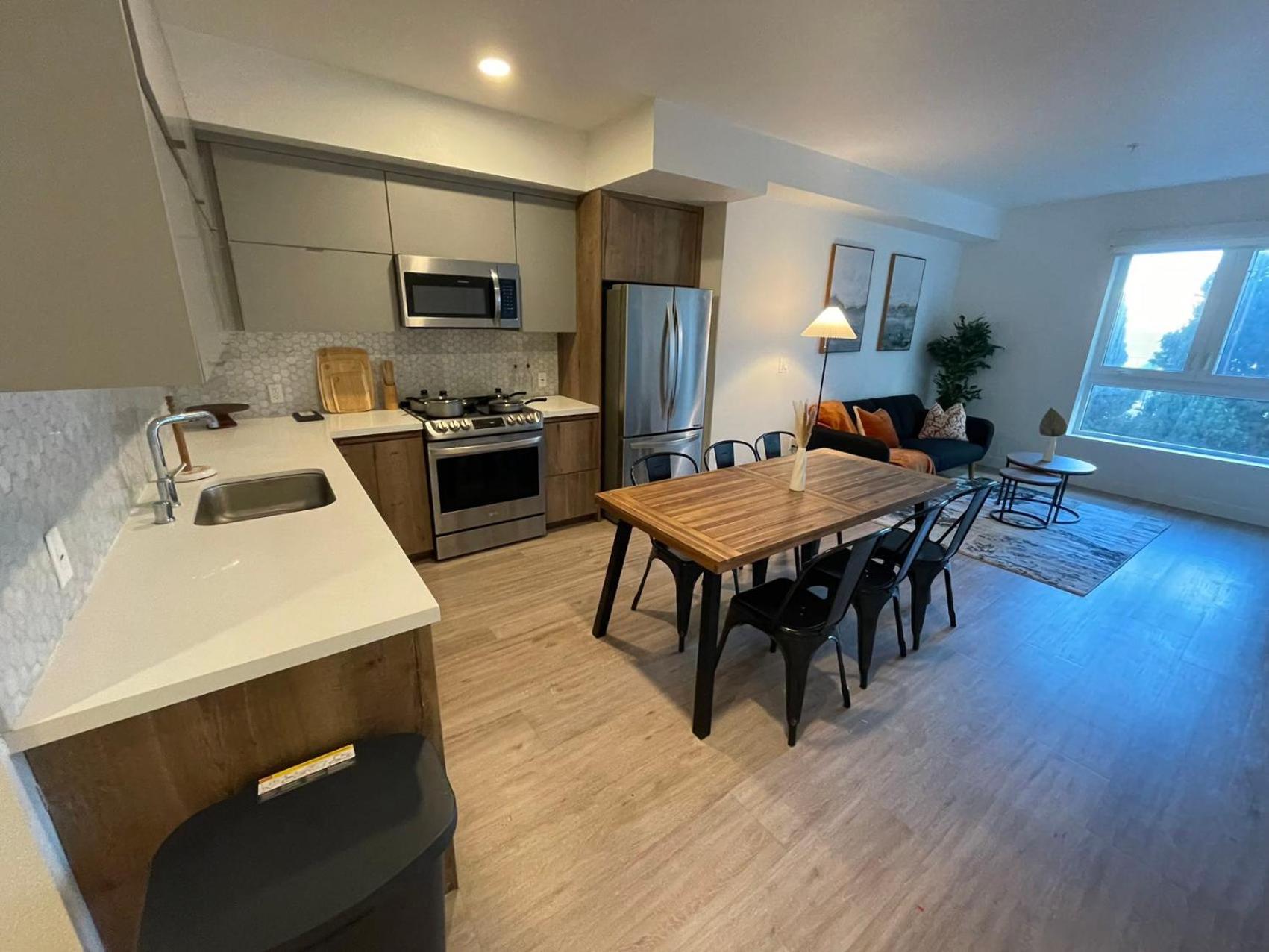 Chic Urban Retreat In Heart Of La, Steps From Attractions! Hotel Лос Анджелис Екстериор снимка