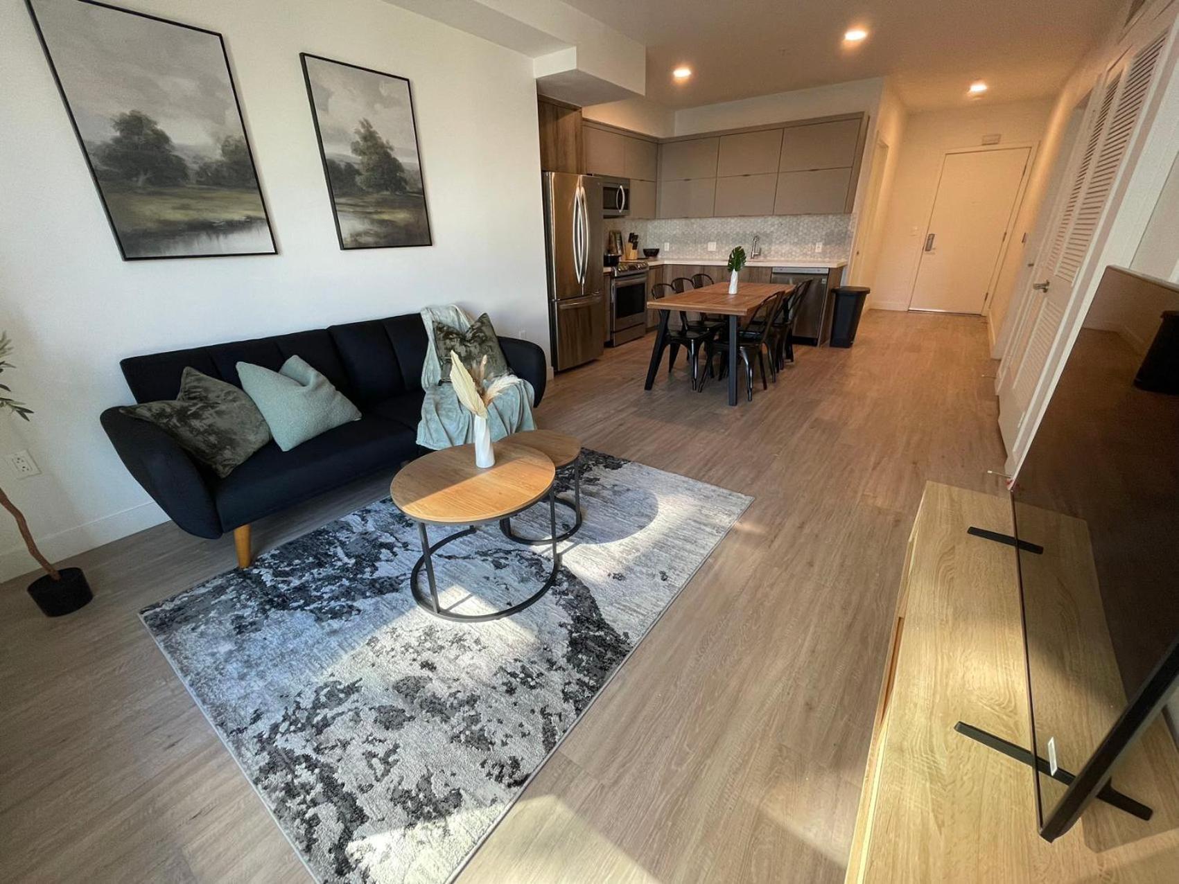 Chic Urban Retreat In Heart Of La, Steps From Attractions! Hotel Лос Анджелис Екстериор снимка