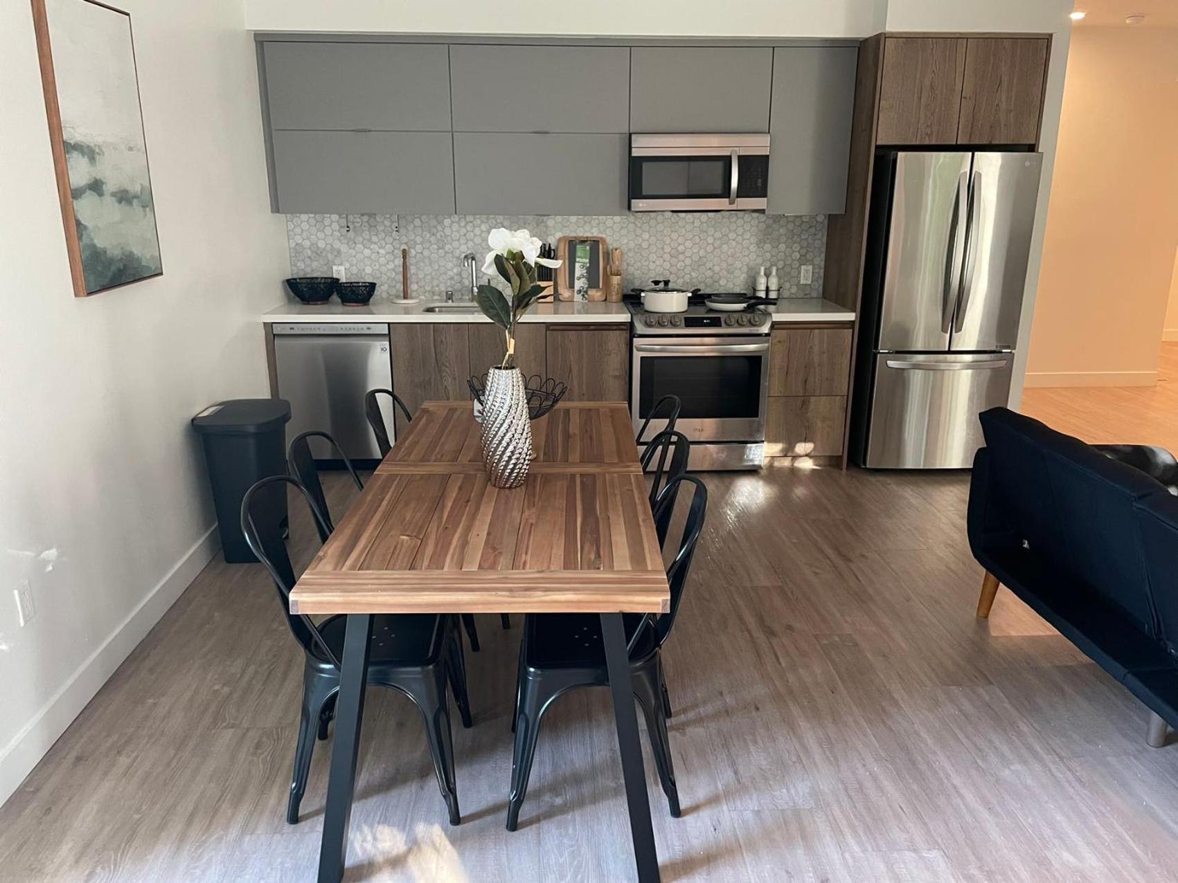 Chic Urban Retreat In Heart Of La, Steps From Attractions! Hotel Лос Анджелис Екстериор снимка