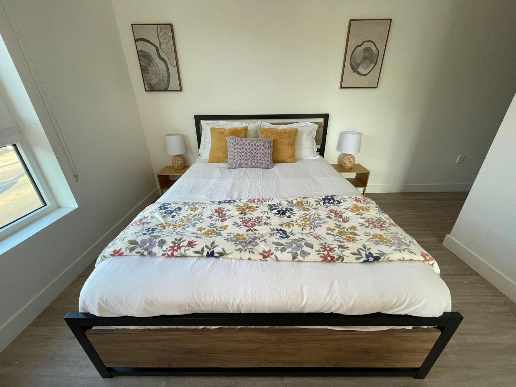 Chic Urban Retreat In Heart Of La, Steps From Attractions! Hotel Лос Анджелис Екстериор снимка
